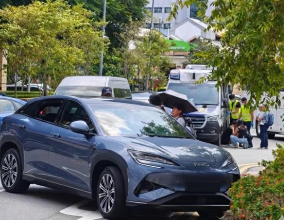 Read more about the article Anak Perempuan 6 Tahun Tewas, Ibu Luka-luka dalam Kecelakaan di Dekat Kuil Buddha Tooth Relic